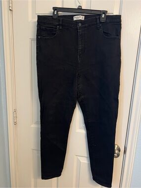 Abercrombie & Fitch Black Super Skinny High-Rise Jeans
